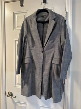 Adrianna Papell Black and Gray Glen Plaid Longline Blazer